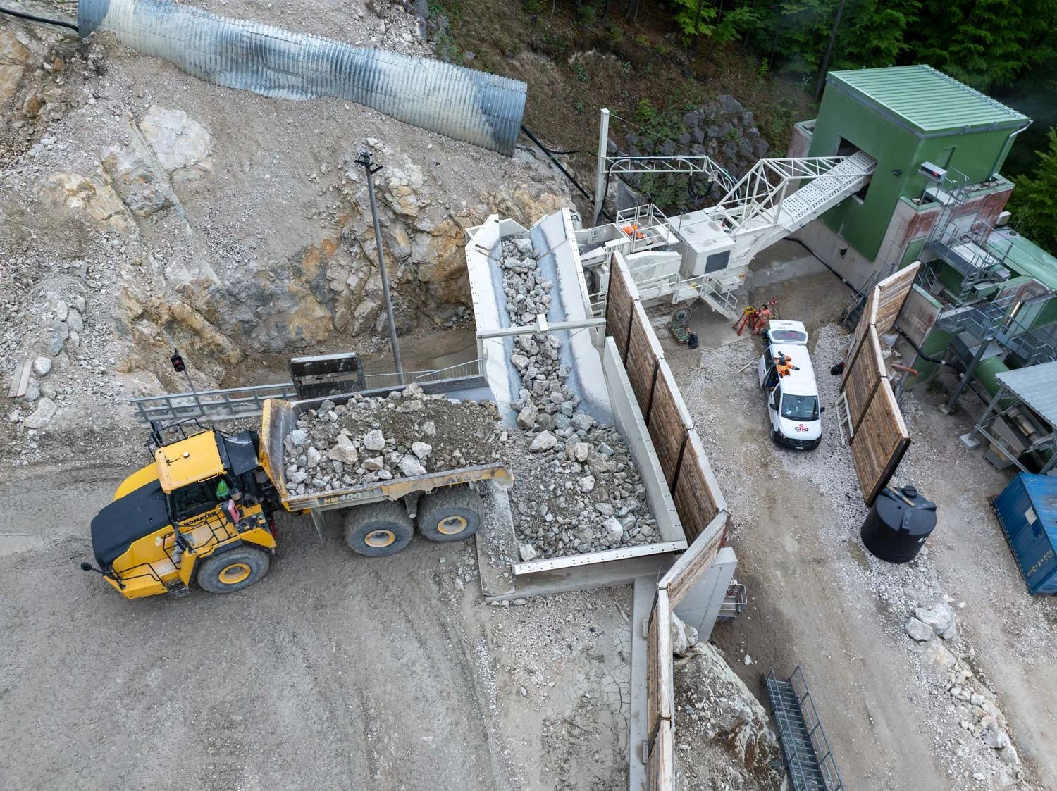 News Rohrdorfer Zement Backenbrechanlage GIPO B 1490